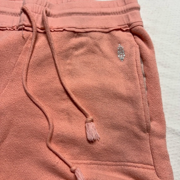 Free people women’s  Pink Tie-Dye Tee and Pink Jogger Set - Picture 13 of 14